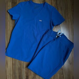 FIGS jogger set - royal blue 💙